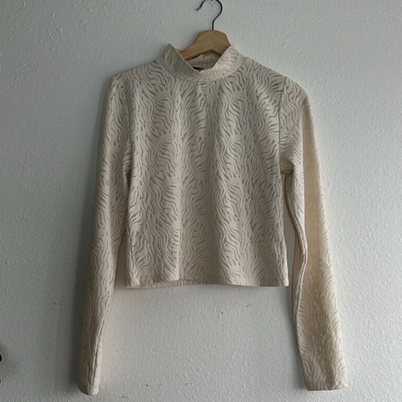 Aritzia Babaton Shapelace Mockneck Long Sleeve Cream Cropped Blouse - Picture 7 of 13